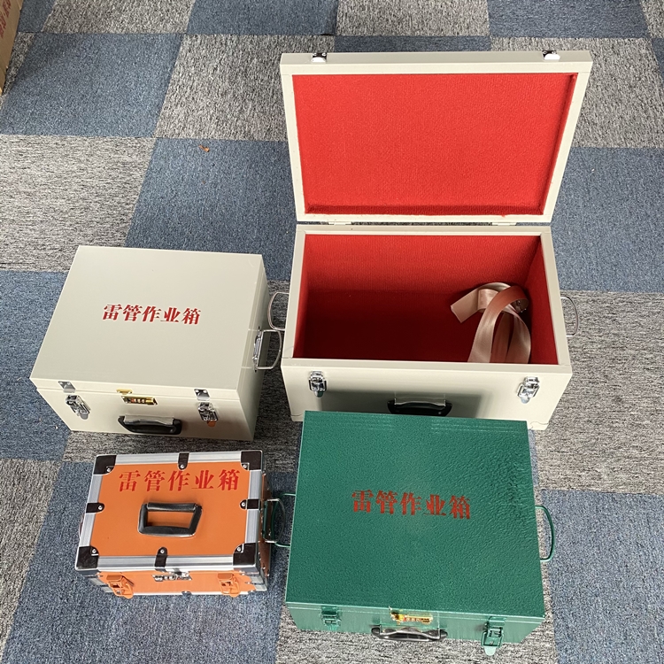 冷水滩爆破工程作业箱如何选择？玻璃钢与传统材质的全面对比